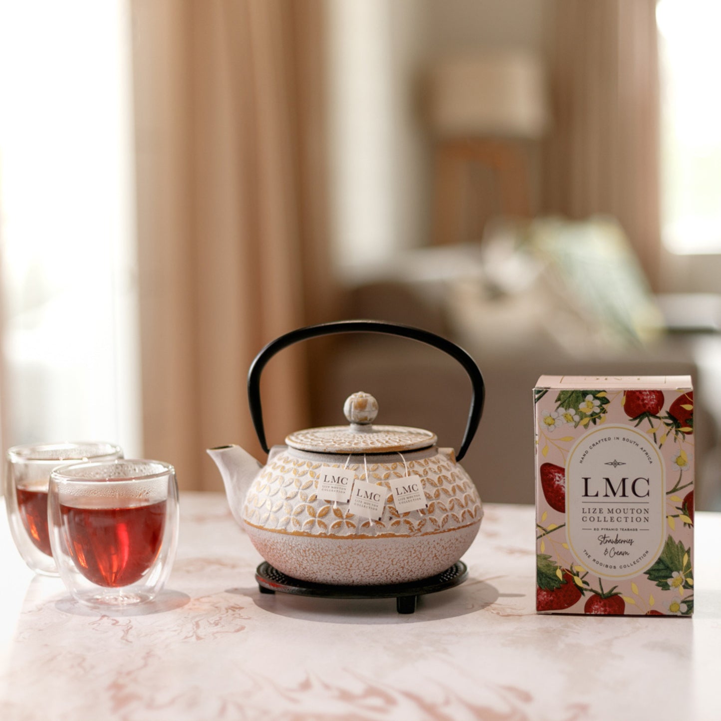 Strawberries & Cream Rooibos Tea